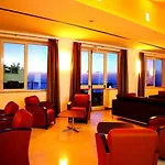Szálloda Gh Avalon Sikani 4*