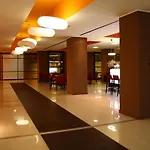 Gh Avalon Sikani Szálloda