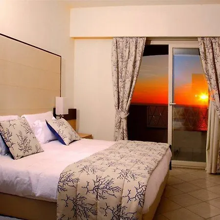 فندق Gh Avalon Sikani