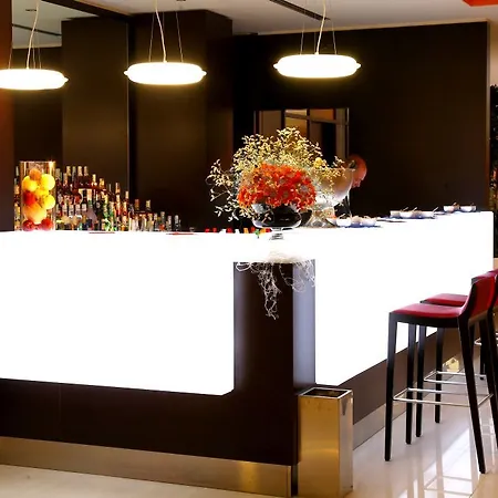 فندق Gh Avalon Sikani