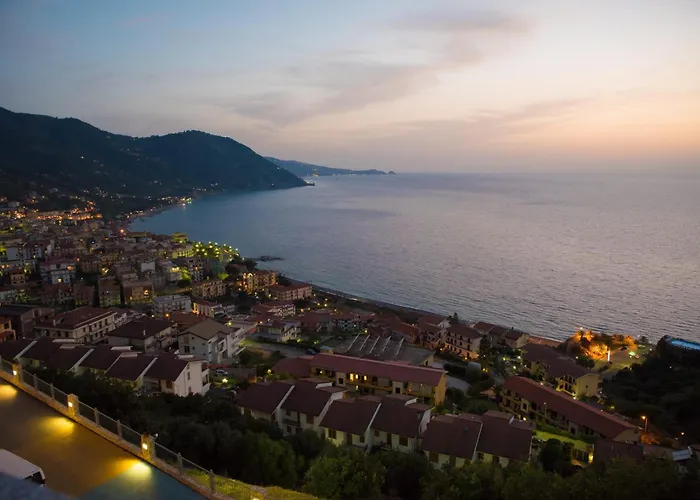 מלון Gh Avalon Sikani 4*