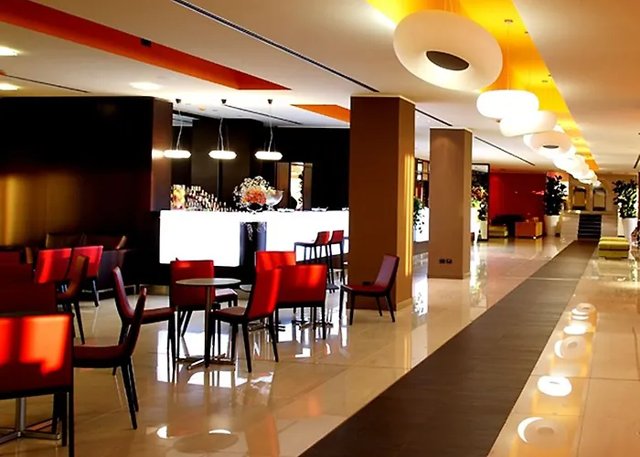 Gh Avalon Sikani מלון