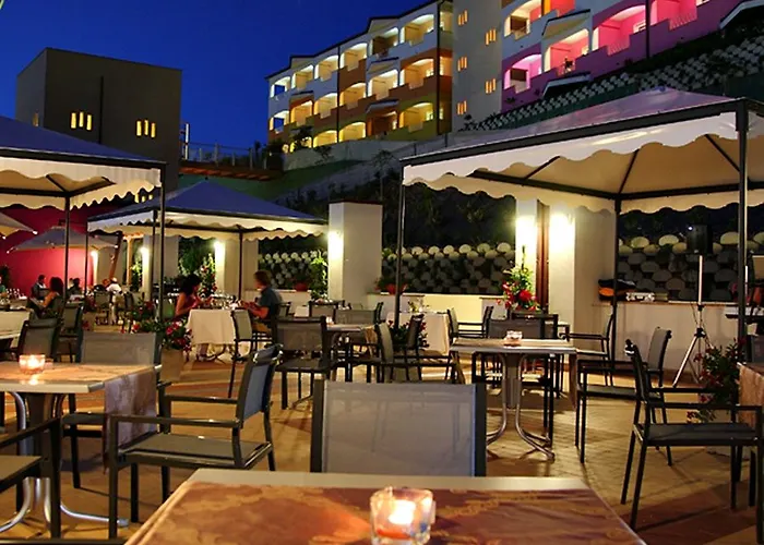 מלון Gh Avalon Sikani ג'ויוזה מריאה