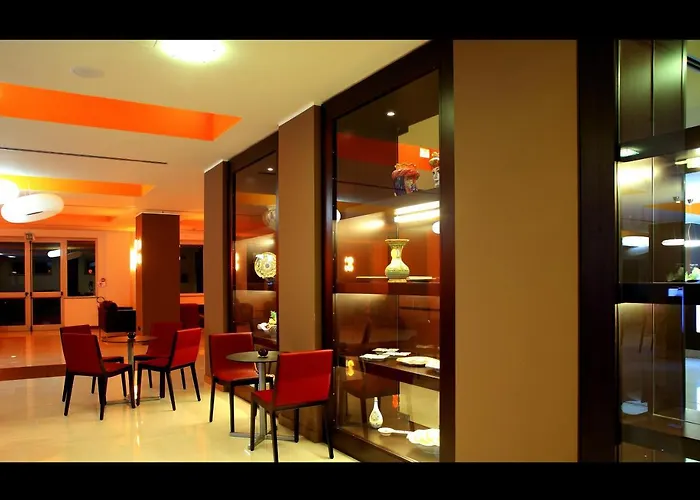 מלון Gh Avalon Sikani ג'ויוזה מריאה